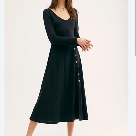 Free People maxi dress, open back with slit. Size XS. Used, in good condition. - Picture 3 of 3